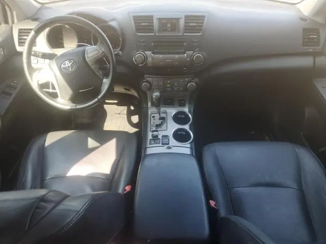 2010 TOYOTA HIGHLANDER SPORT  