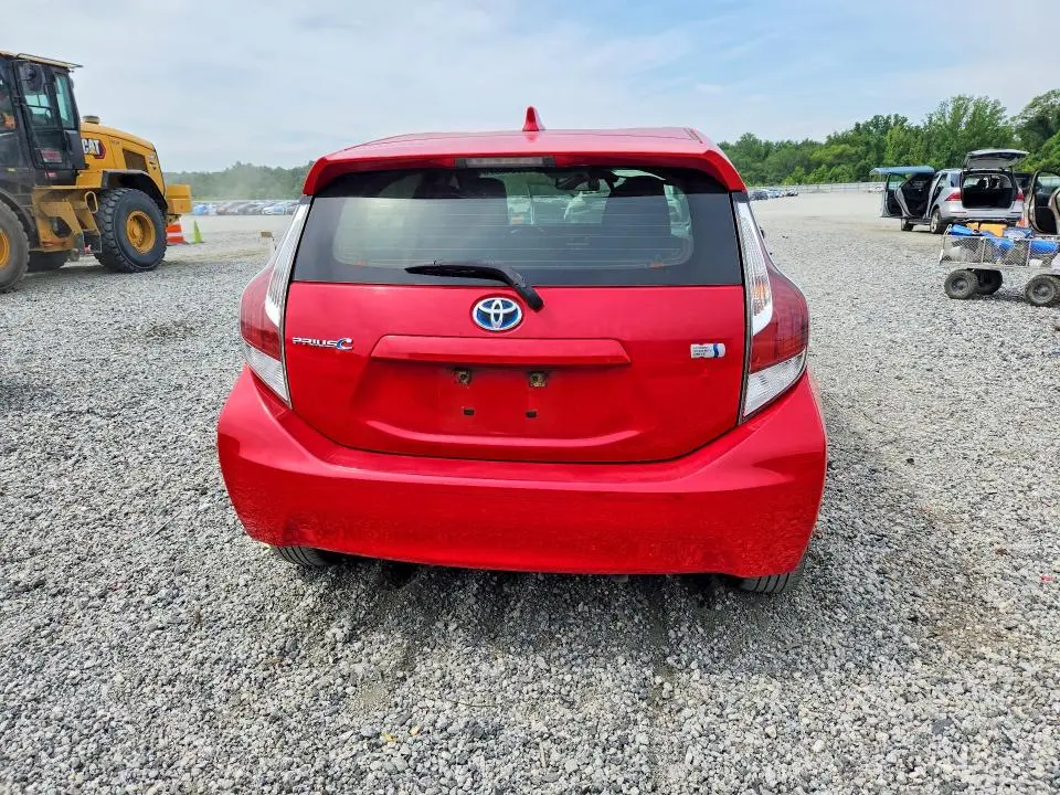 2015 TOYOTA PRIUS C ONE  