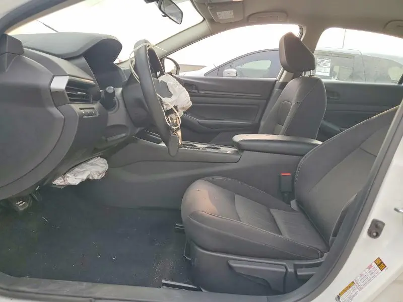 2024 NISSAN ALTIMA S  