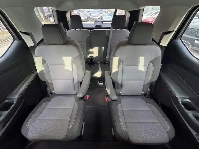2021 CHEVROLET TRAVERSE LT  