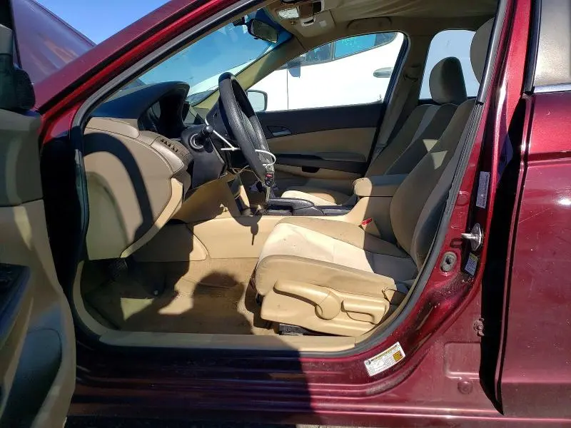 2010 HONDA ACCORD LX  