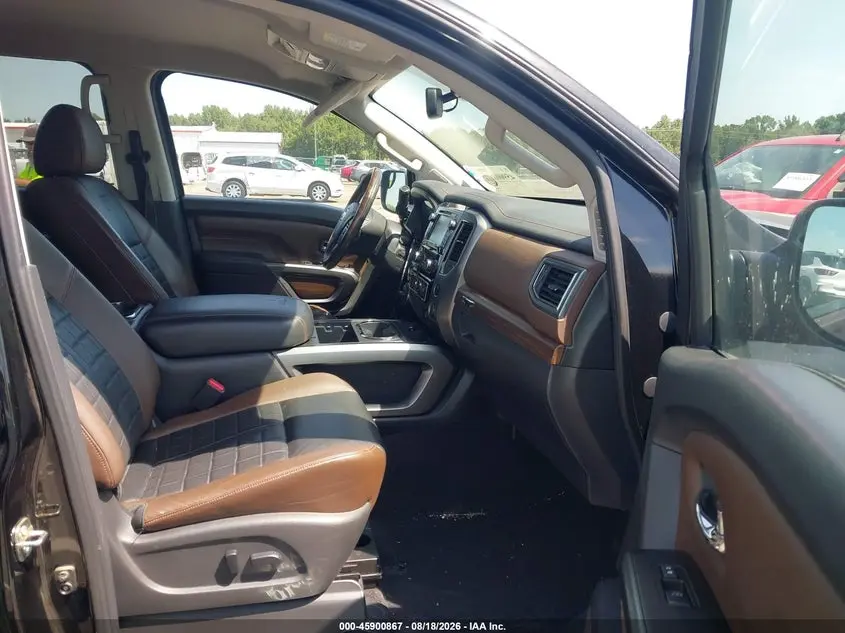 2017 NISSAN TITAN PLATINUM RESERVE