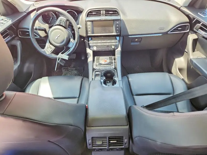 2017 JAGUAR F-PACE PREMIUM  