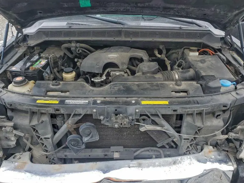 2010 NISSAN TITAN XE  