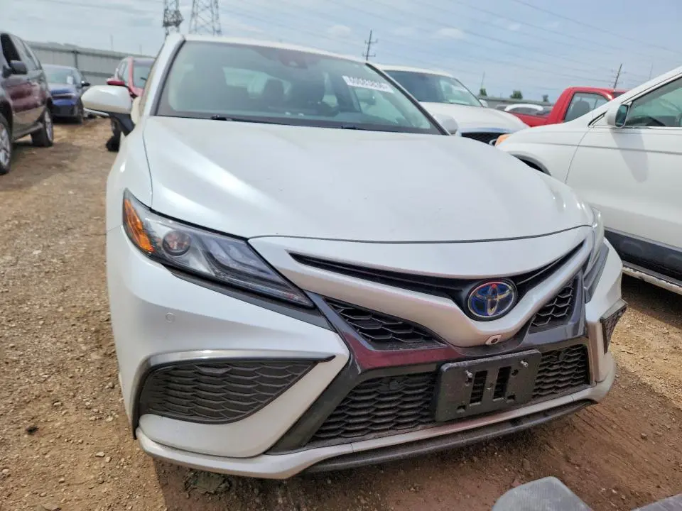 2022 TOYOTA CAMRY XSE  