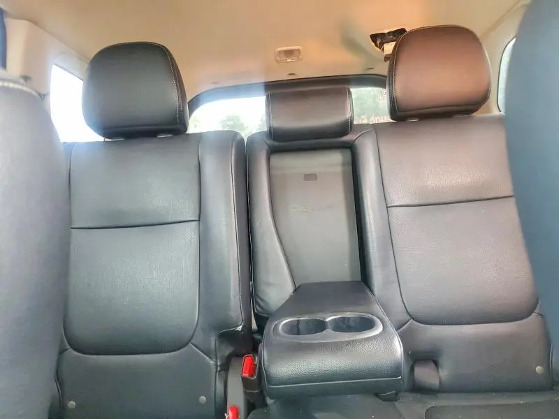 2014 MITSUBISHI OUTLANDER GT  