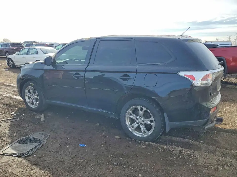 2014 MITSUBISHI OUTLANDER SE  