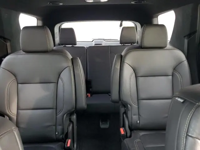 2022 CHEVROLET TRAVERSE LT  