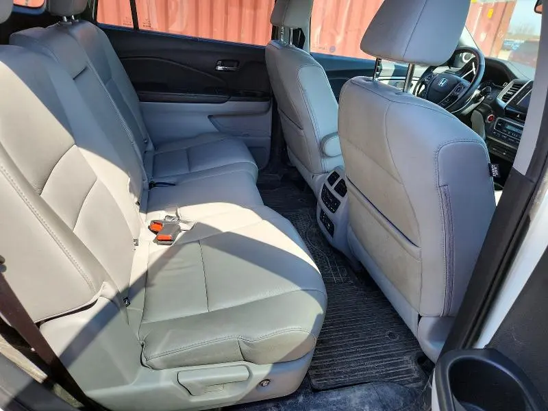 2016 HONDA PILOT EXL  