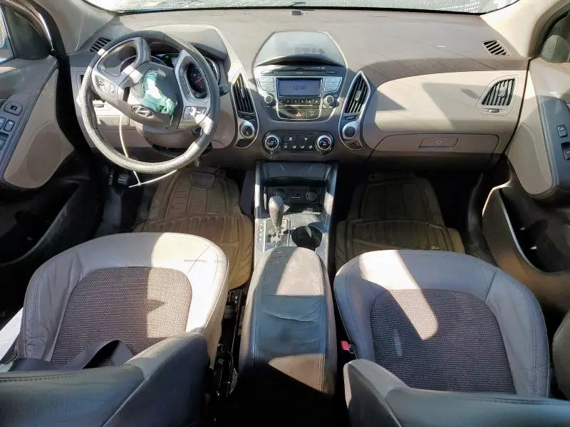 2011 HYUNDAI TUCSON GLS  