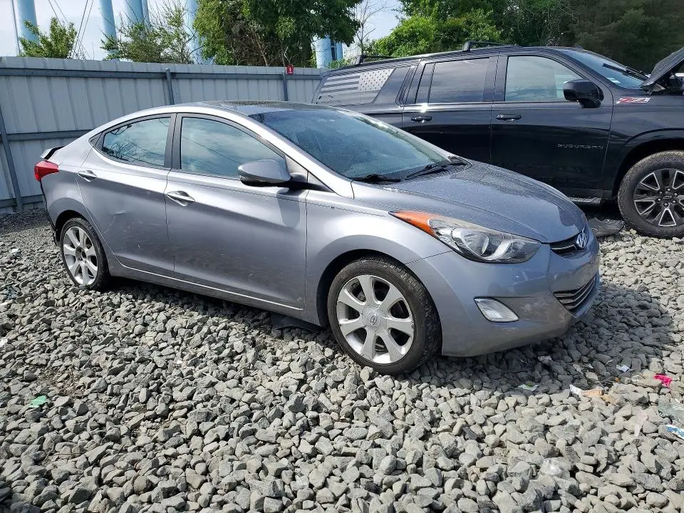 2011 HYUNDAI ELANTRA LIMITED  