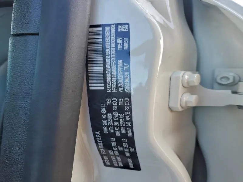 2023 JEEP RENEGADE LIMITED  