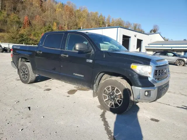 2014 TOYOTA TUNDRA CREWMAX SR5  