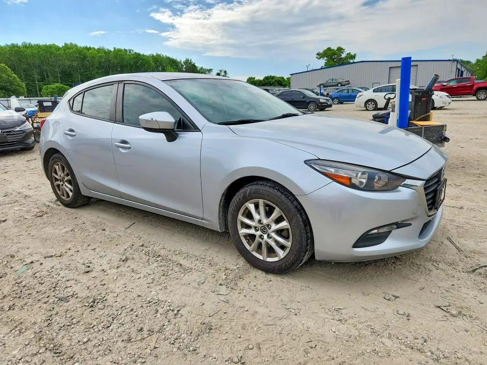 2017 MAZDA 3 SPORT  