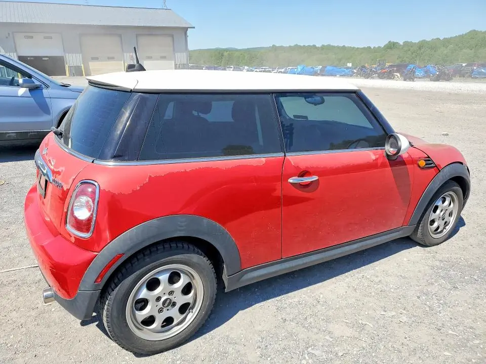 2012 MINI COOPER   