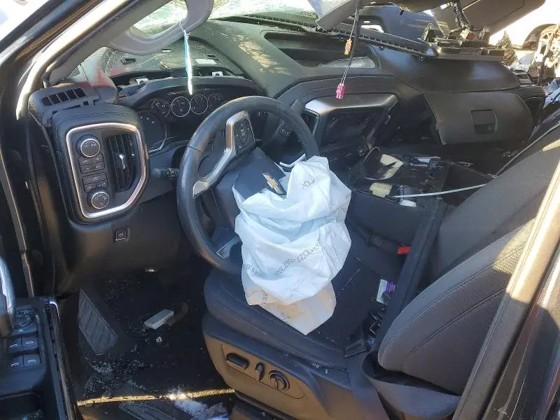 2021 CHEVROLET SILVERADO K1500 LT  