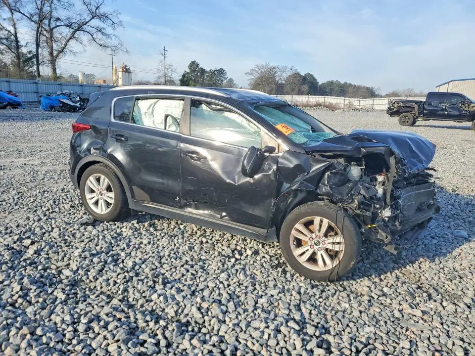 2017 KIA SPORTAGE LX  