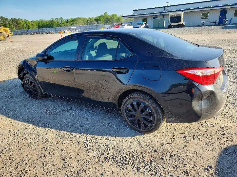 2018 TOYOTA COROLLA LE  