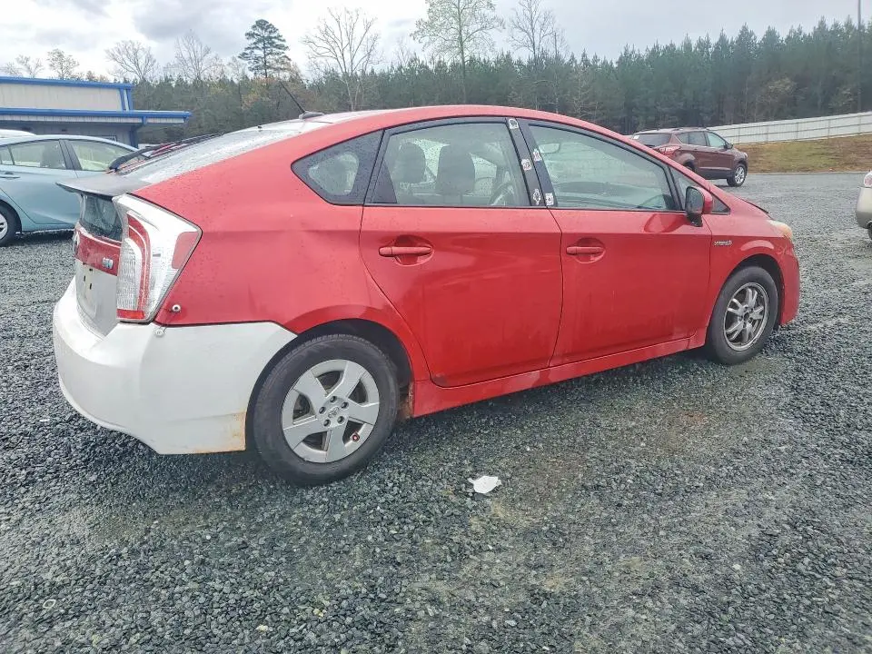 2010 TOYOTA PRIUS II  