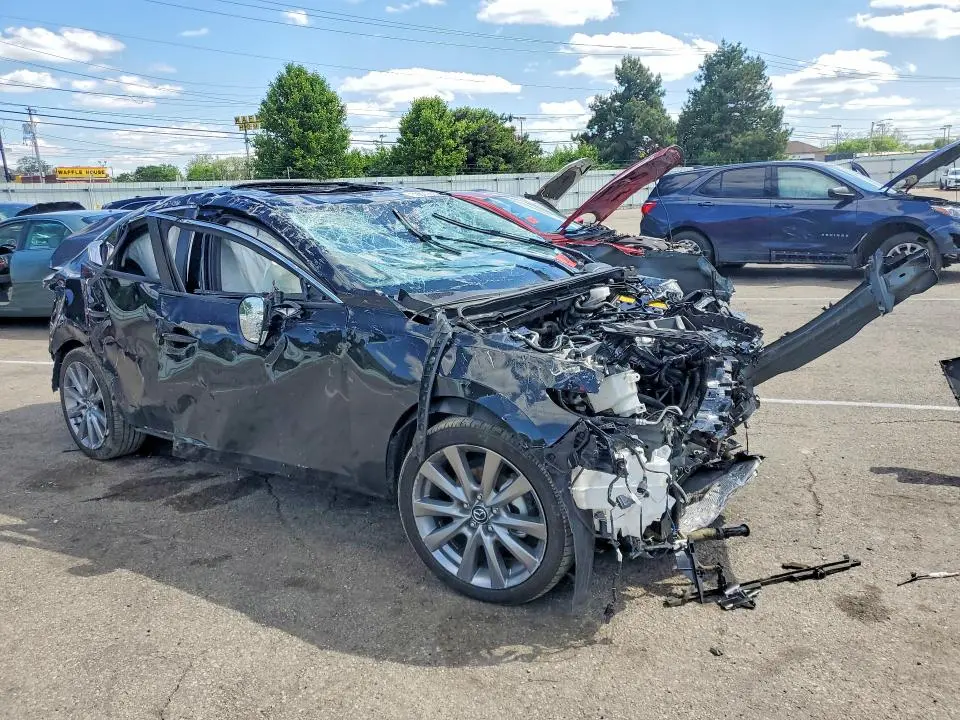 2025 MAZDA 3 PREFERRED  