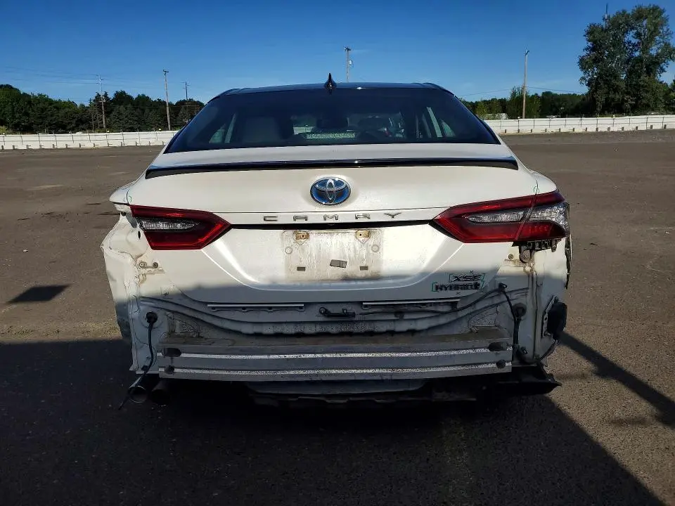 2022 TOYOTA CAMRY XSE  