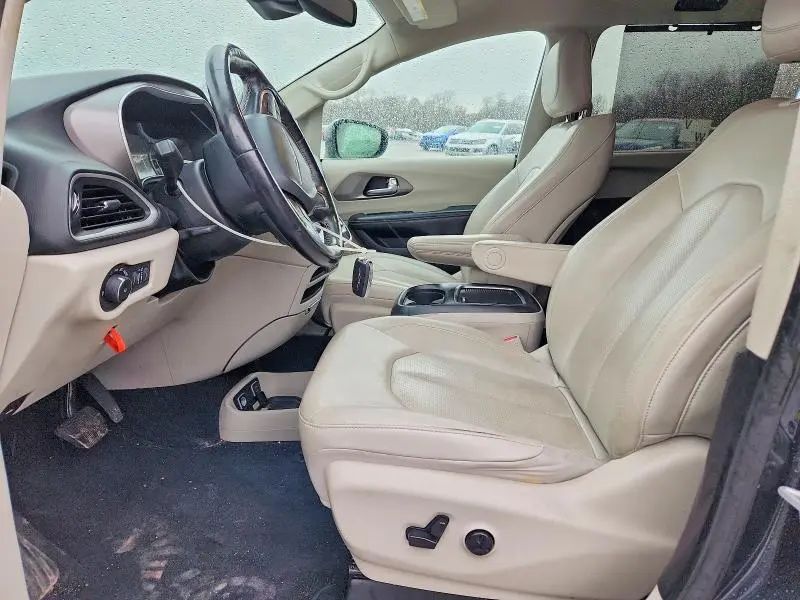 2021 CHRYSLER PACIFICA TOURING L  