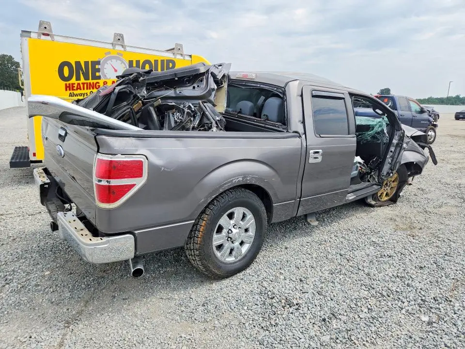 2011 FORD F150 SUPERCREW  