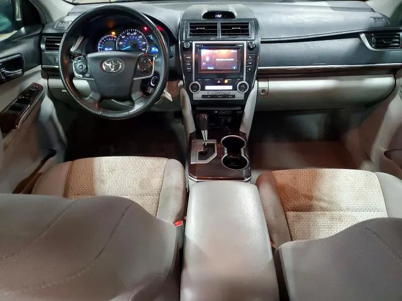 2012 TOYOTA CAMRY XLE  