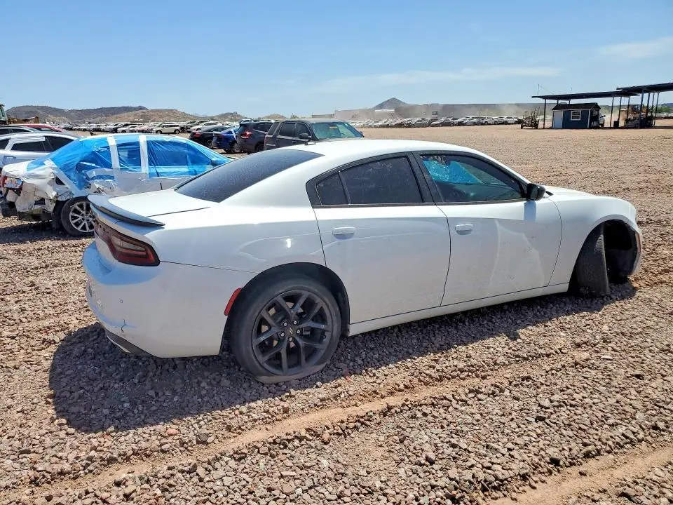 2020 DODGE CHARGER SXT  