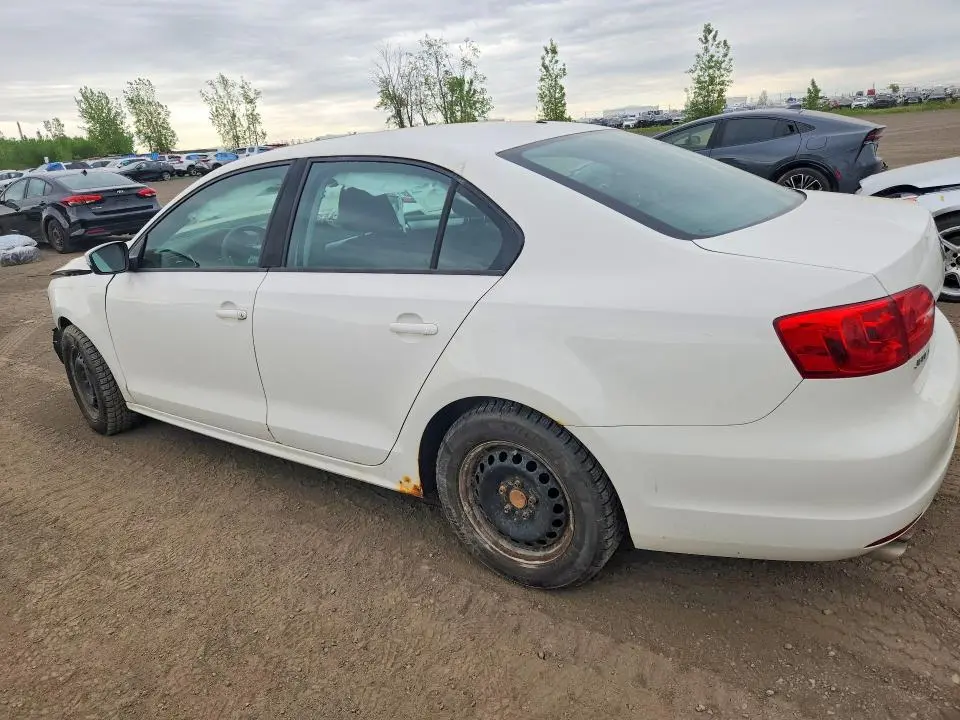 2014 VOLKSWAGEN JETTA SE  