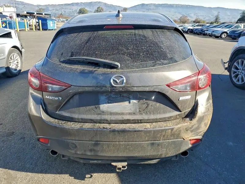 2015 MAZDA 3 TOURING  