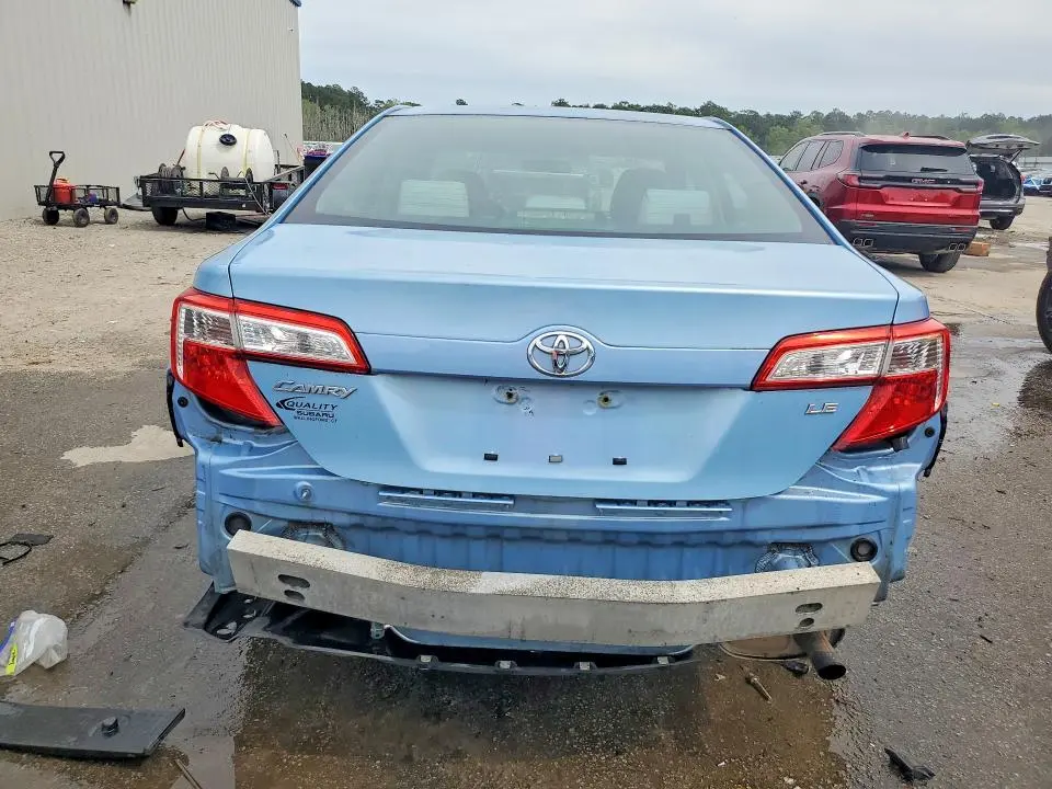 2012 TOYOTA CAMRY LE  
