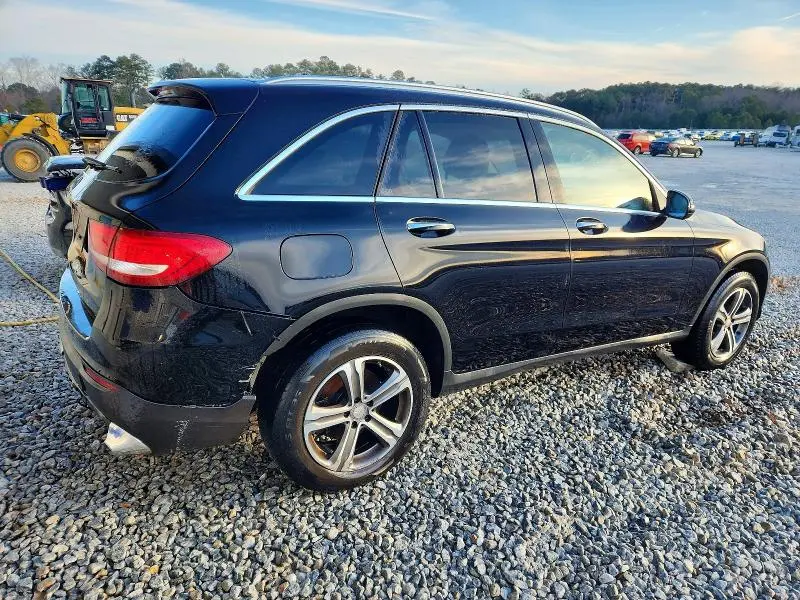 2017 MERCEDES-BENZ GLC 300  