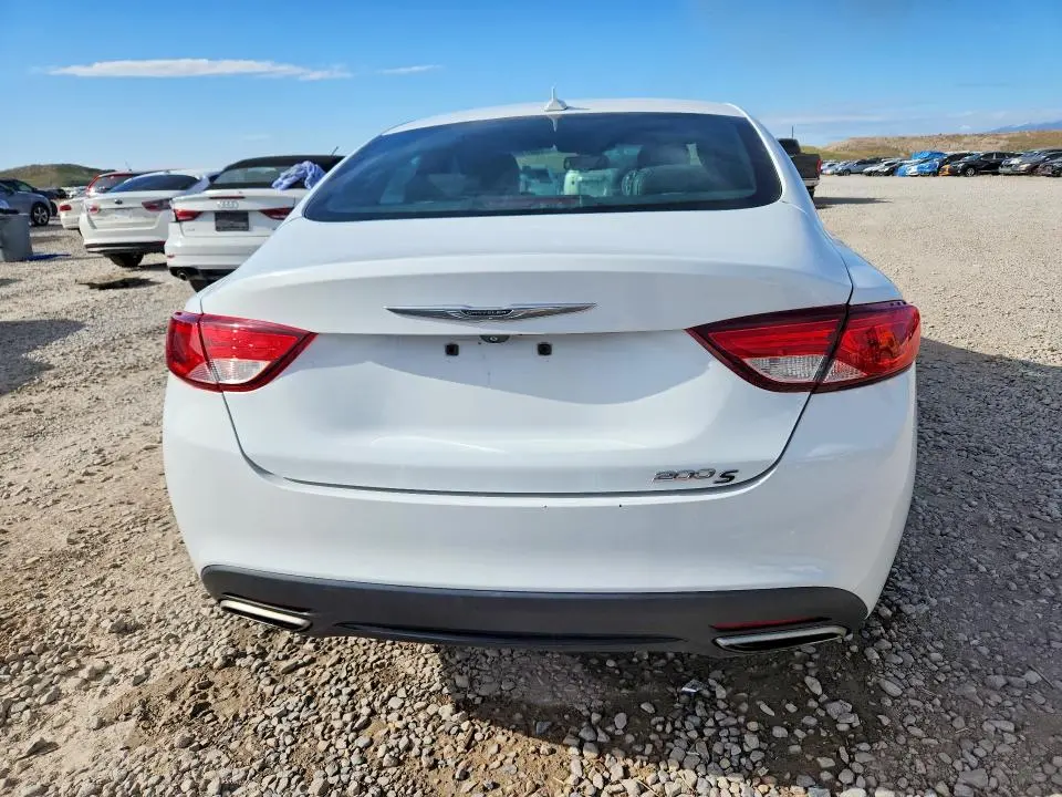 2015 CHRYSLER 200 S  