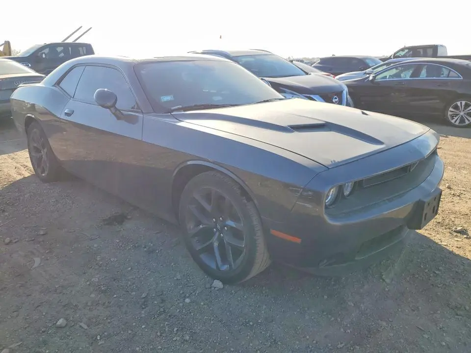 2019 DODGE CHALLENGER SXT  