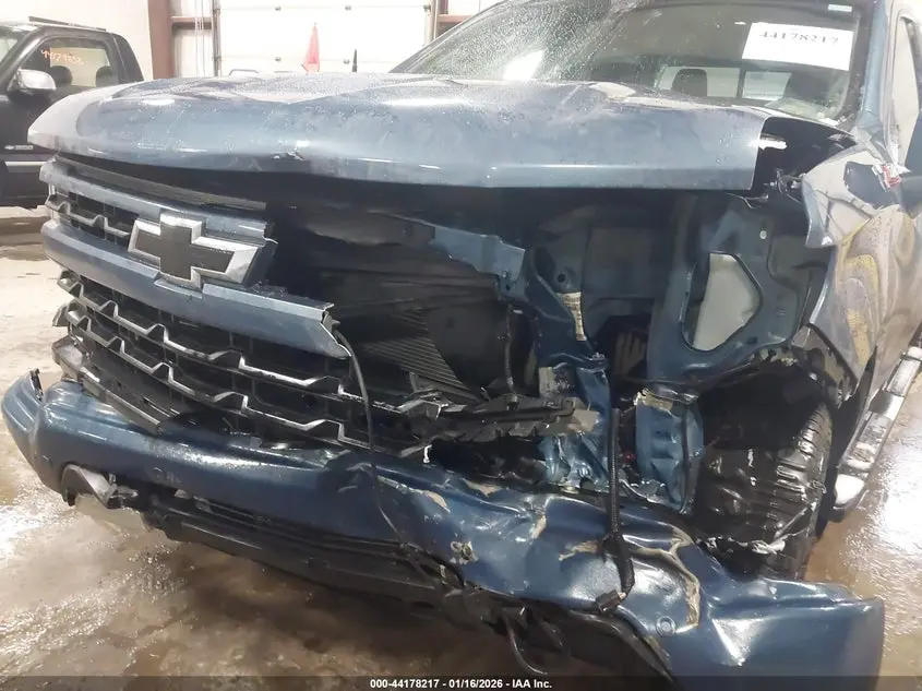 2024 CHEVROLET SILVERADO 1500 4WD  SHORT BED RST