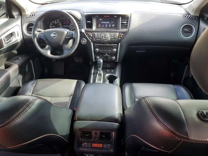 2019 NISSAN PATHFINDER SL  