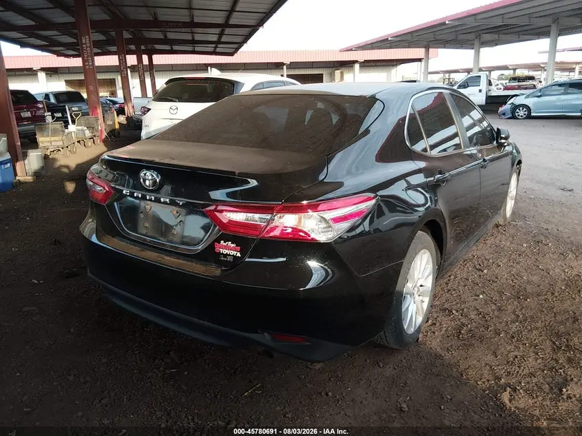 2018 TOYOTA CAMRY LE
