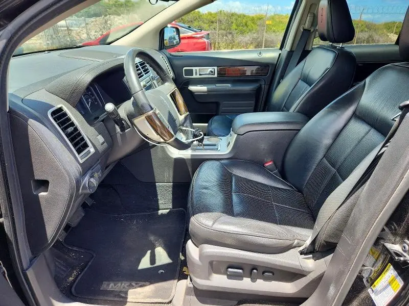 2010 LINCOLN MKX   