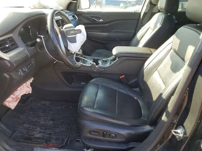 2020 GMC ACADIA SLT  