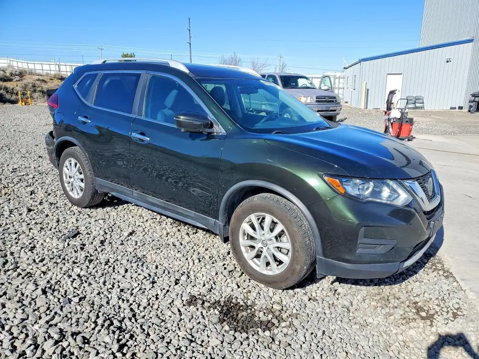 2018 NISSAN ROGUE SV  