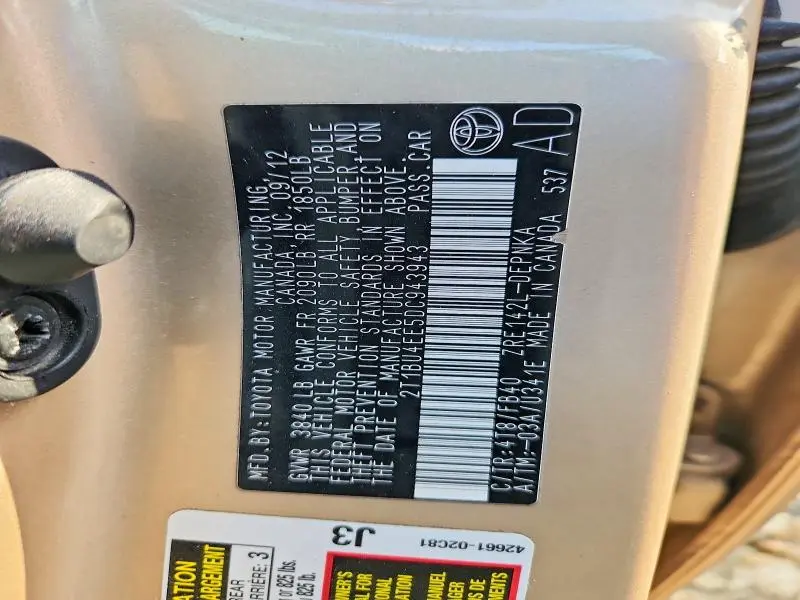 2013 TOYOTA COROLLA LE  