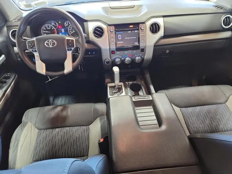 2015 TOYOTA TUNDRA SR5  