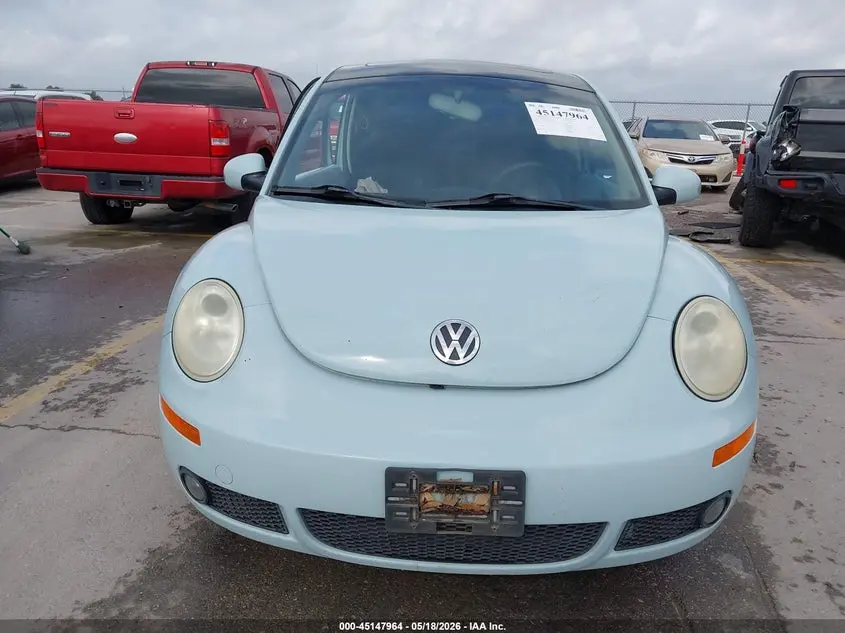 2010 VOLKSWAGEN NEW BEETLE 2.5L FINAL EDITION