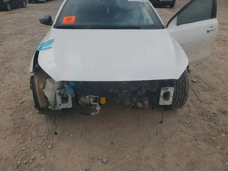 2023 KIA FORTE GT LINE  