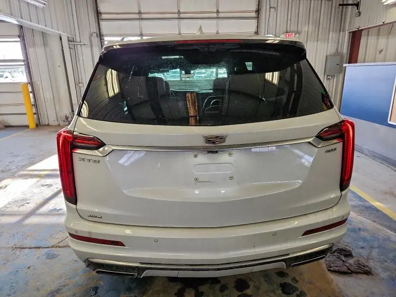 2023 CADILLAC XT6 PREMIUM LUXURY  
