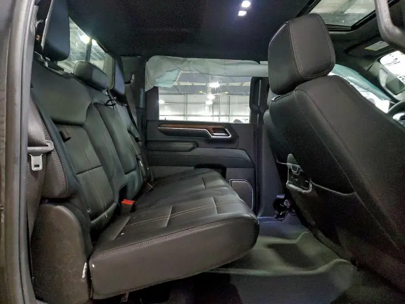 2024 CHEVROLET SILVERADO K3500 HIGH COUNTRY  