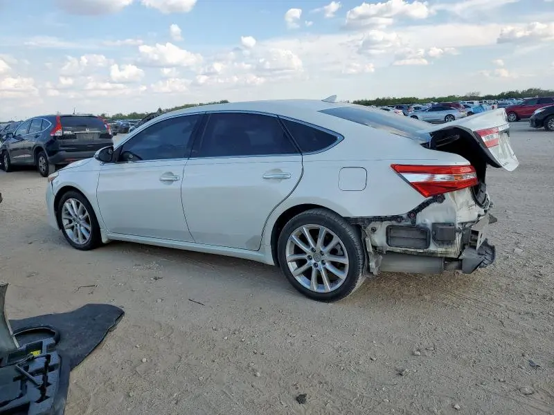 2015 TOYOTA AVALON XLE  