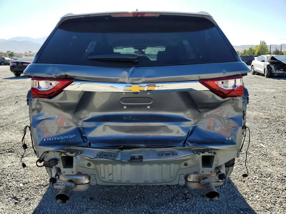 2020 CHEVROLET TRAVERSE LT  
