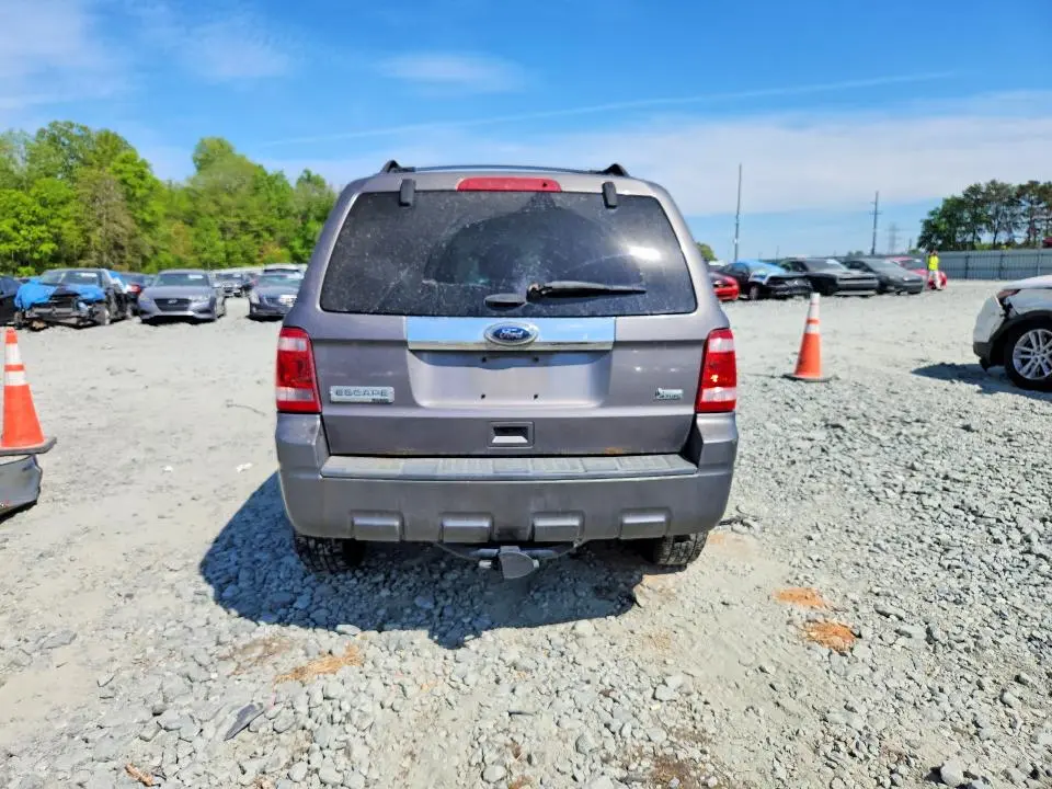 2012 FORD ESCAPE LIMITED  